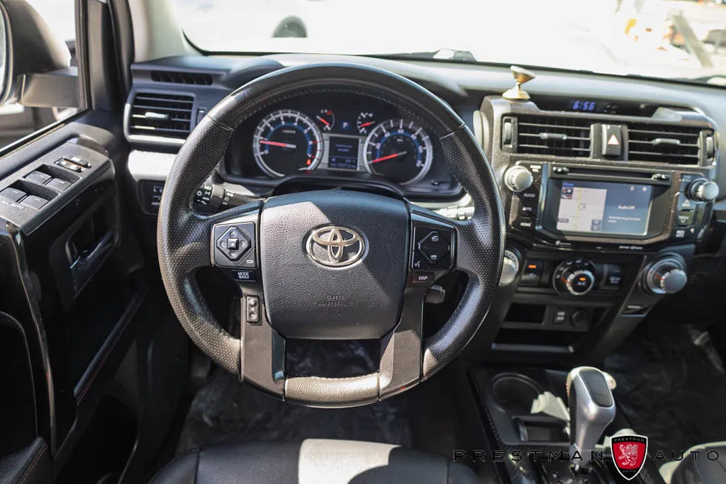 Toyota 4Runner photo 2
