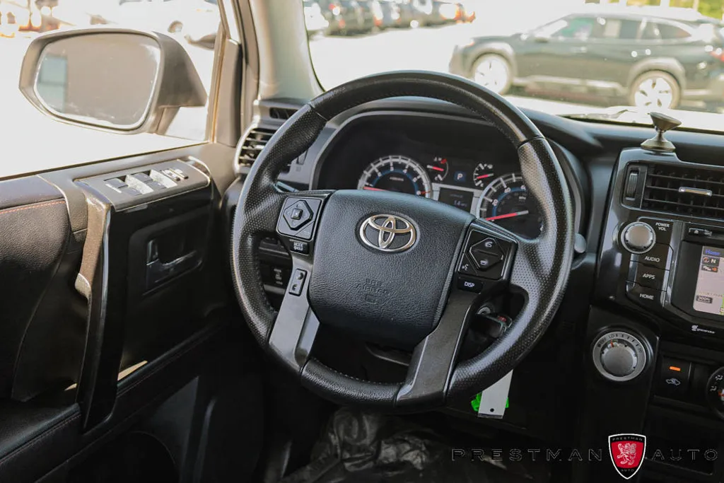 Toyota 4Runner photo 36