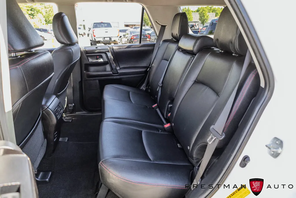 Toyota 4Runner photo 37