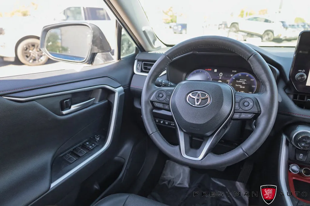 Toyota RAV4 photo 36