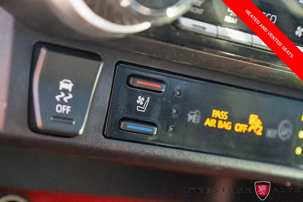 Toyota RAV4 photo 8
