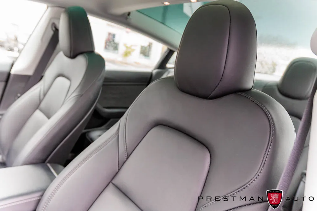 Tesla Model 3 photo 26