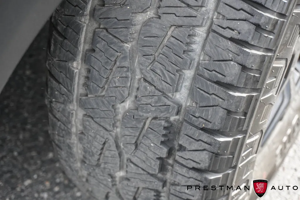 Ford Explorer photo 15