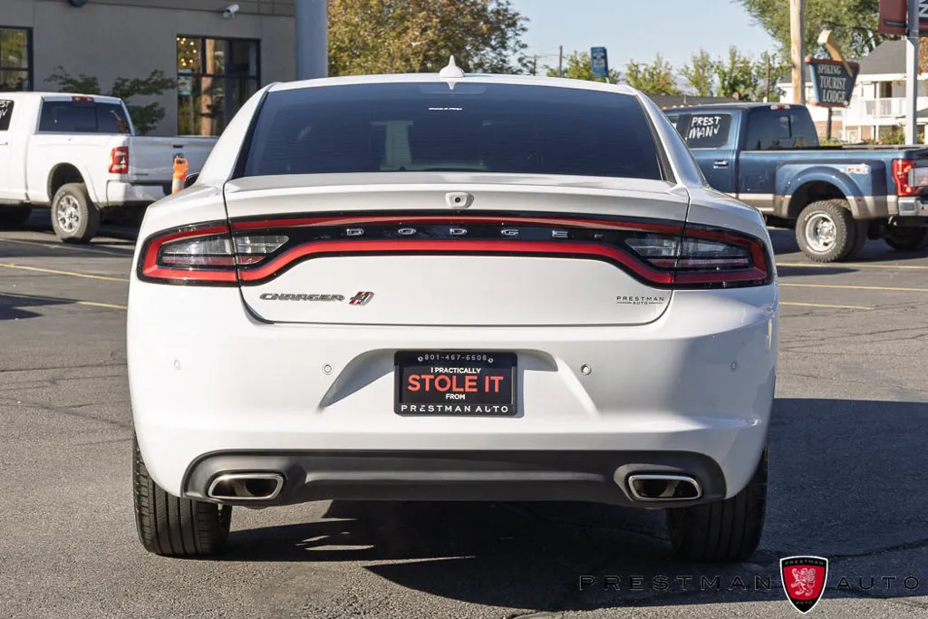 Dodge Charger photo 16