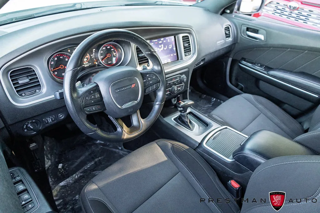 Dodge Charger photo 19