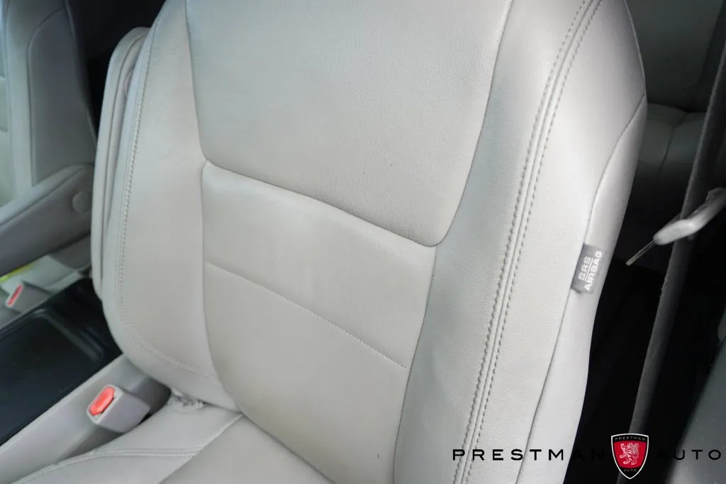 Toyota Sienna photo 10