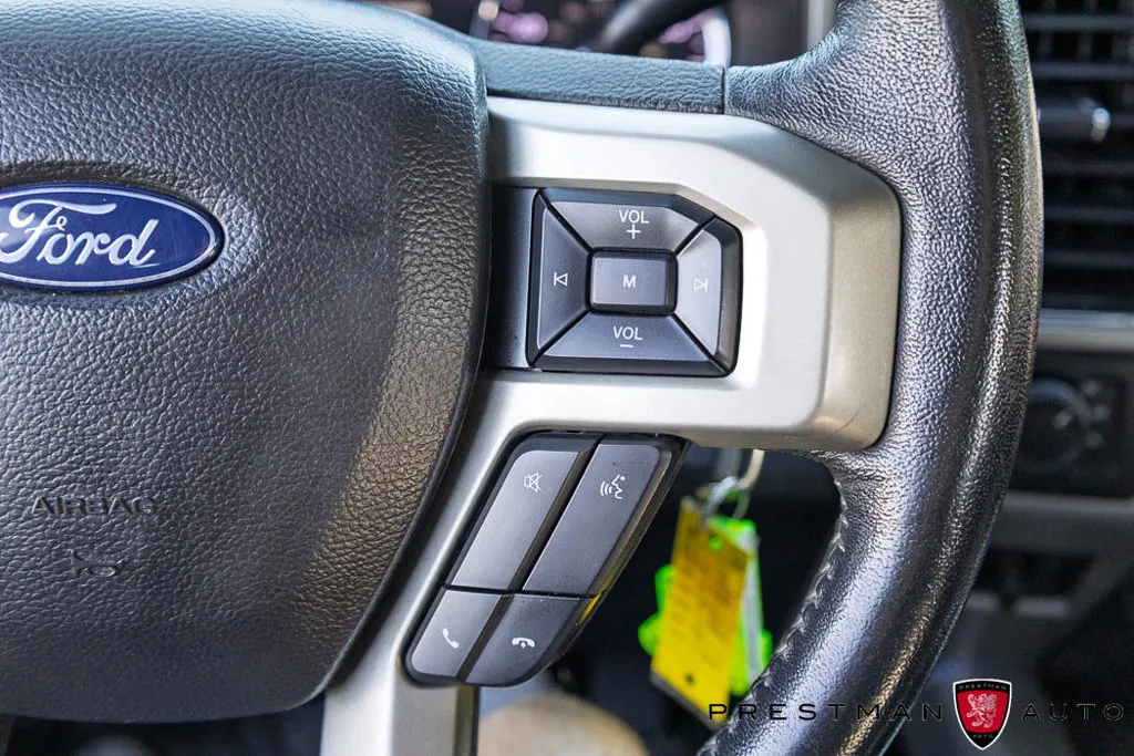 Ford F-250SD photo 29