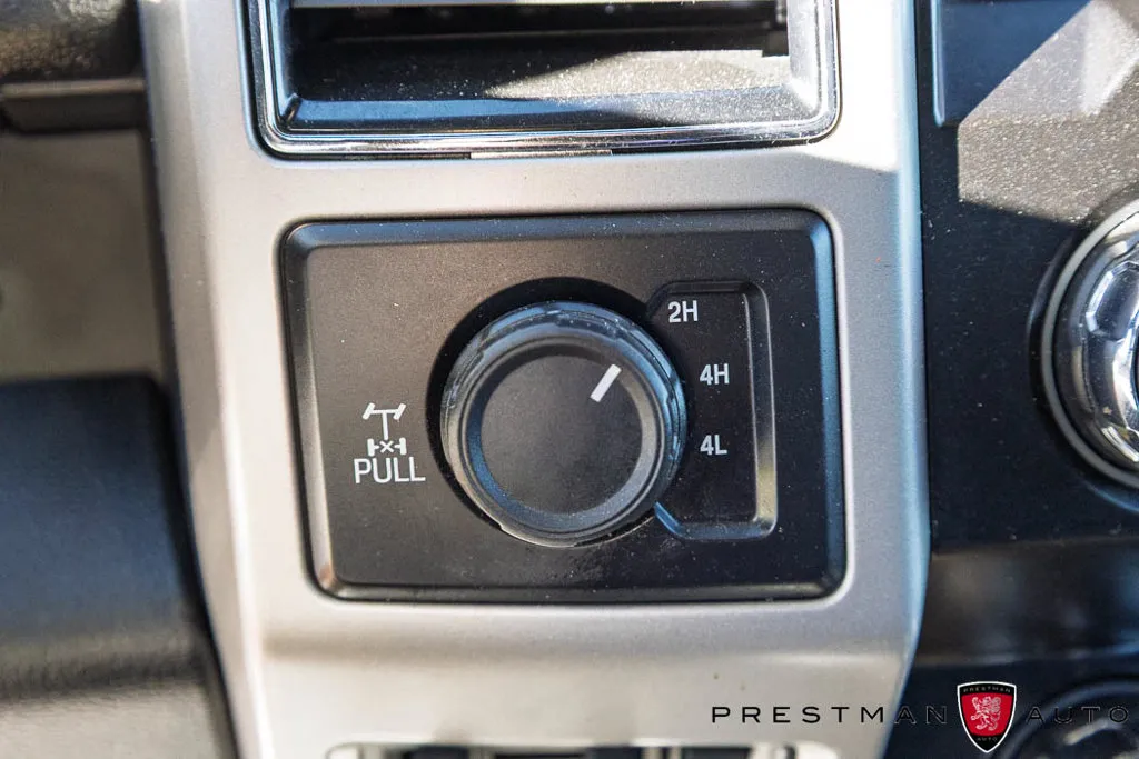 Ford F-250SD photo 11