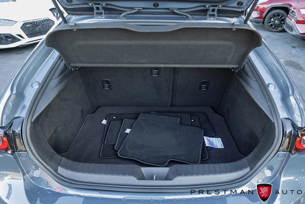 Mazda Mazda3 photo 38