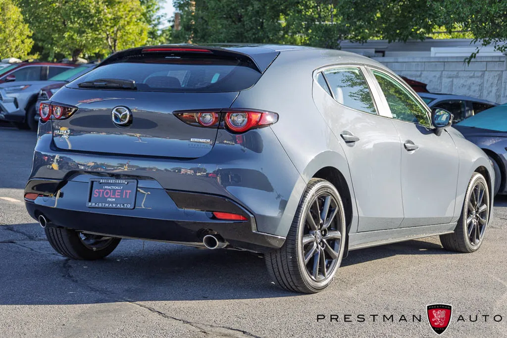 Mazda Mazda3 photo 19