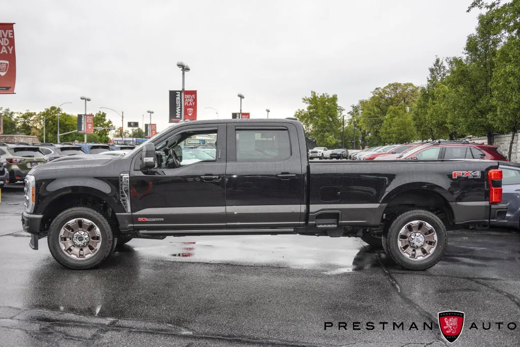 Ford F350SD photo 23