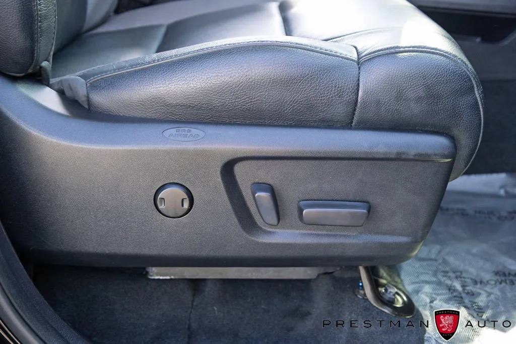 Toyota Tundra photo 25