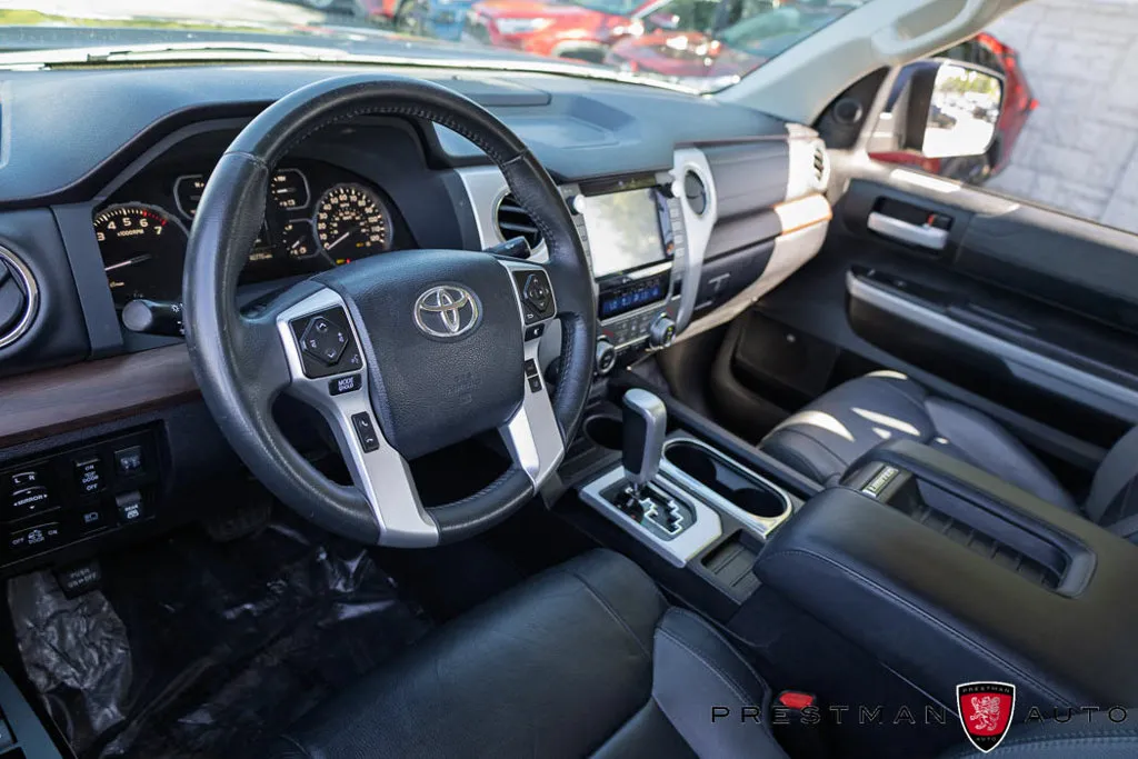 Toyota Tundra photo 22