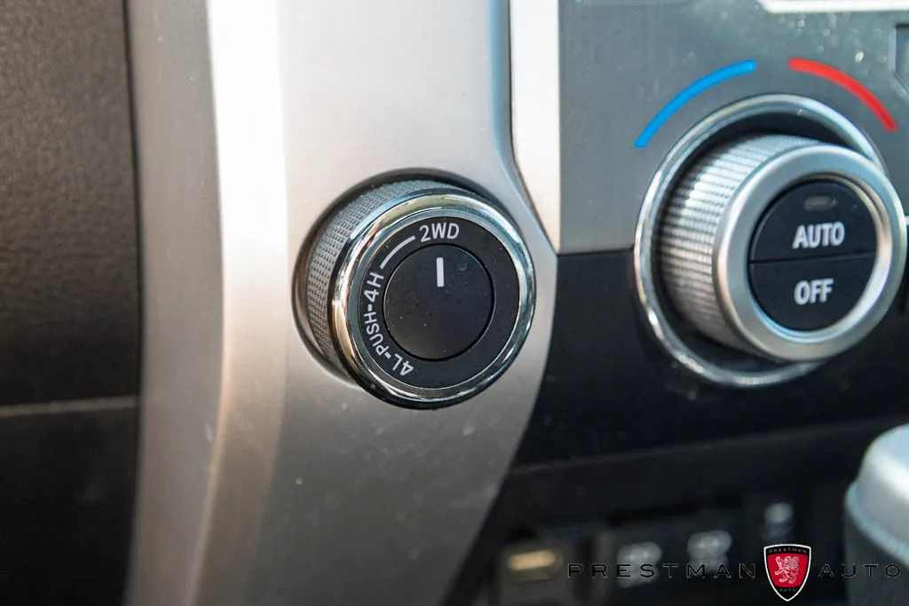 Toyota Tundra photo 13