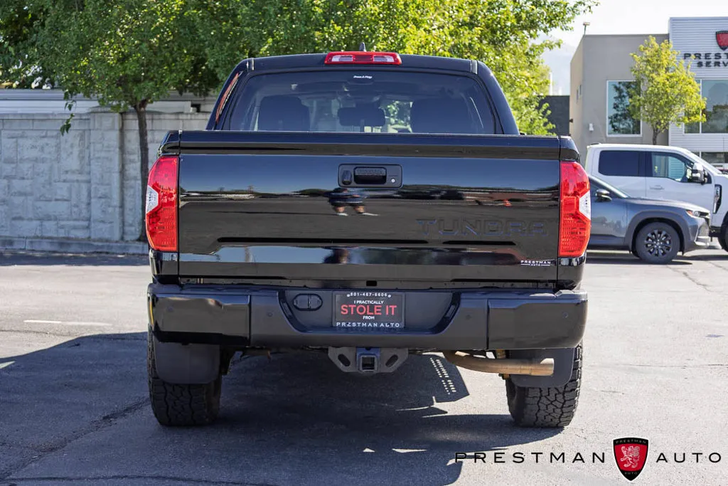 Toyota Tundra photo 19