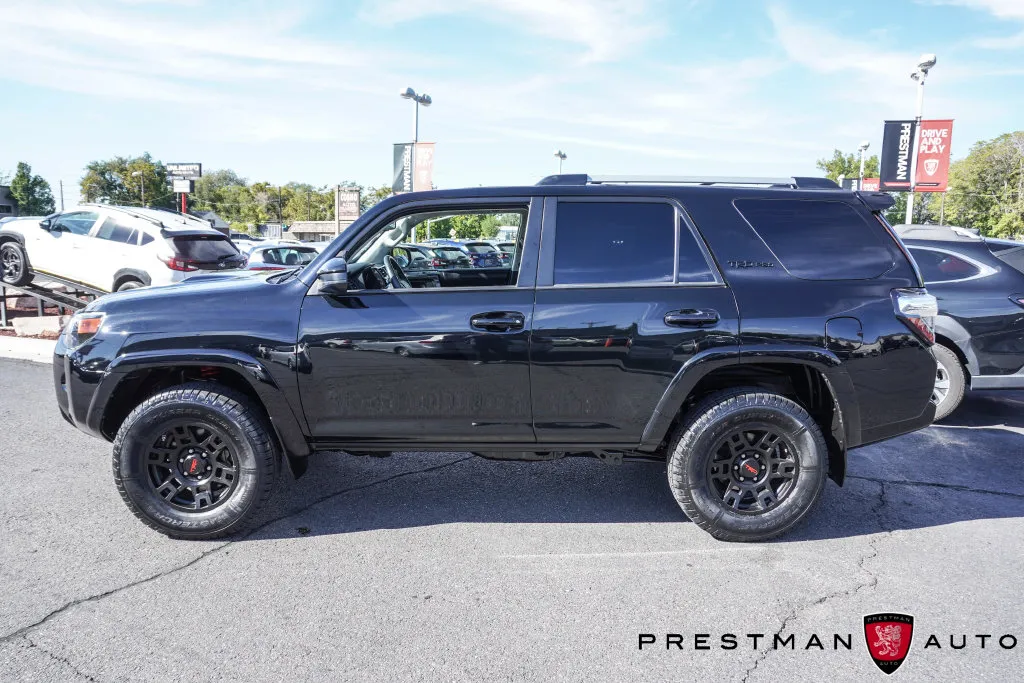 Toyota 4Runner photo 17