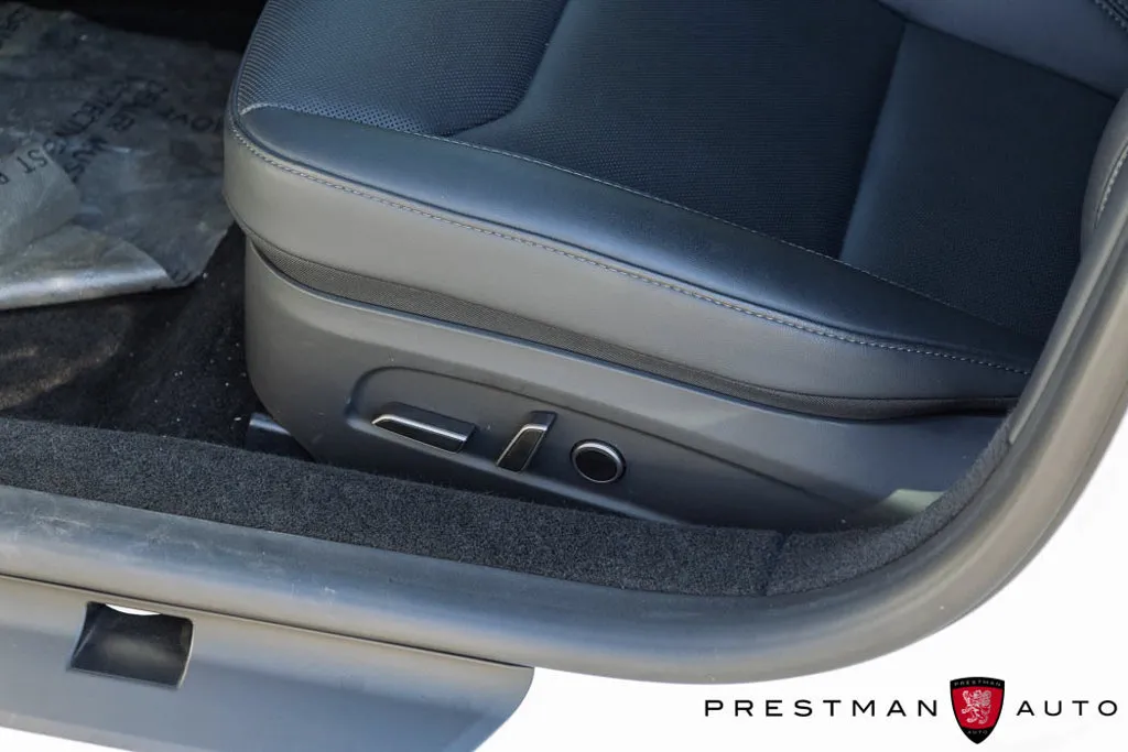 Tesla Model 3 photo 25