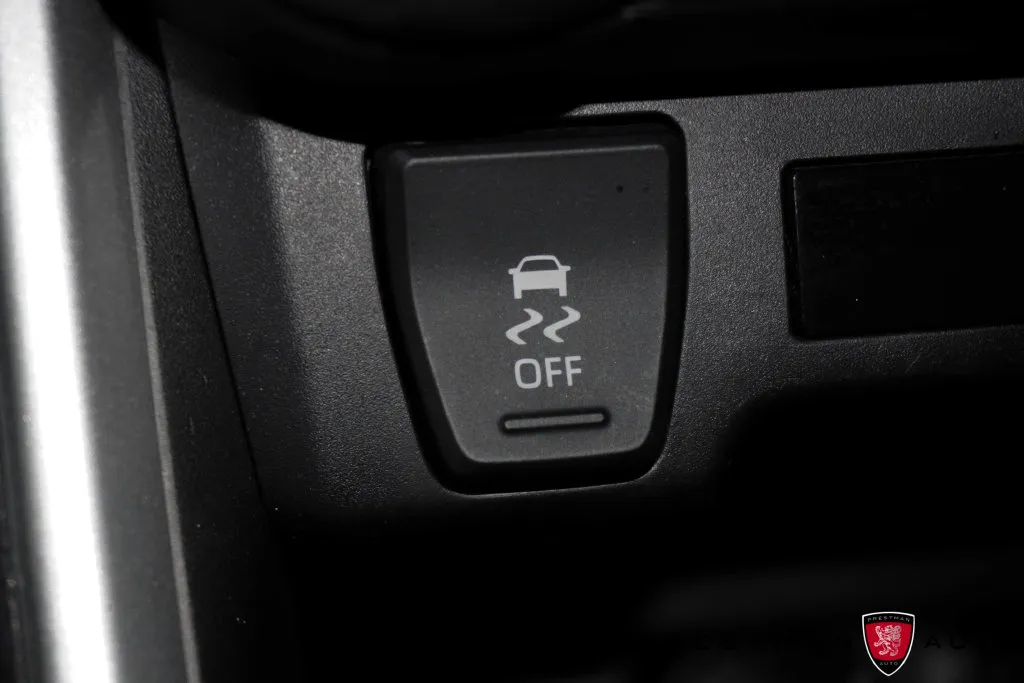Toyota RAV4 photo 30