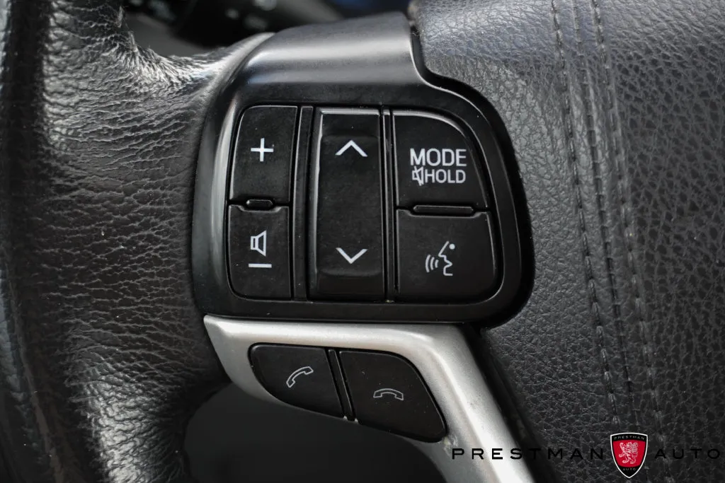 Toyota Sienna photo 26