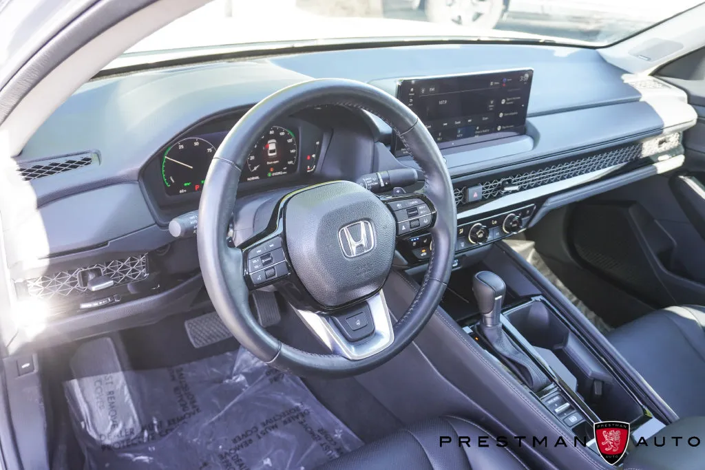 Honda Accord photo 28