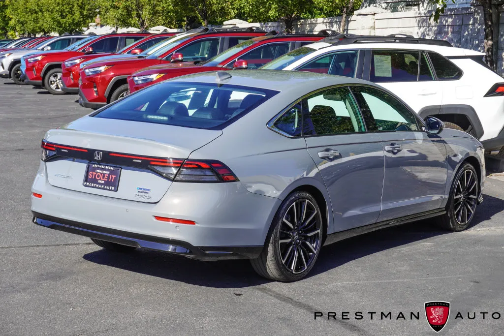 Honda Accord photo 22