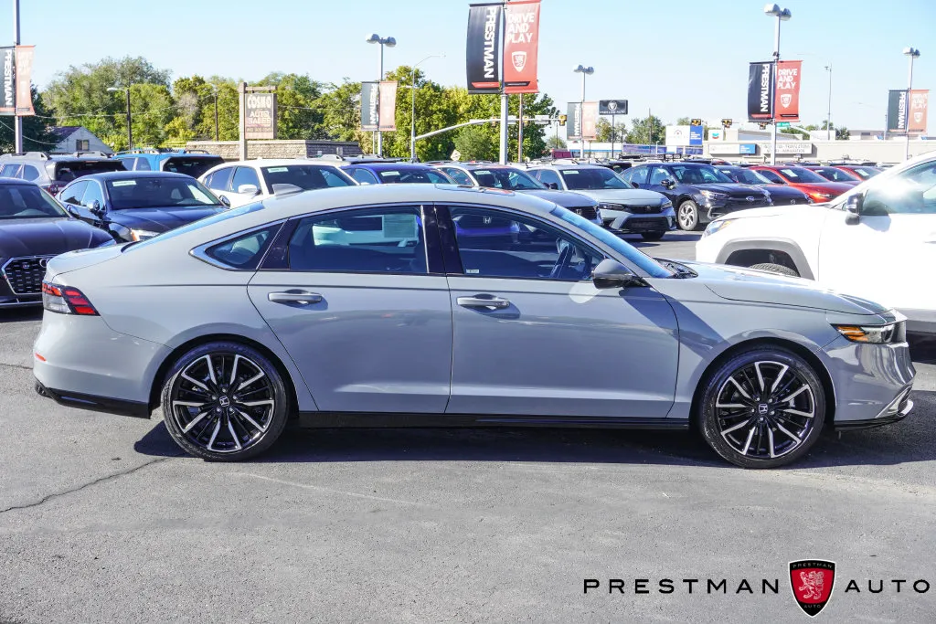 Honda Accord photo 23