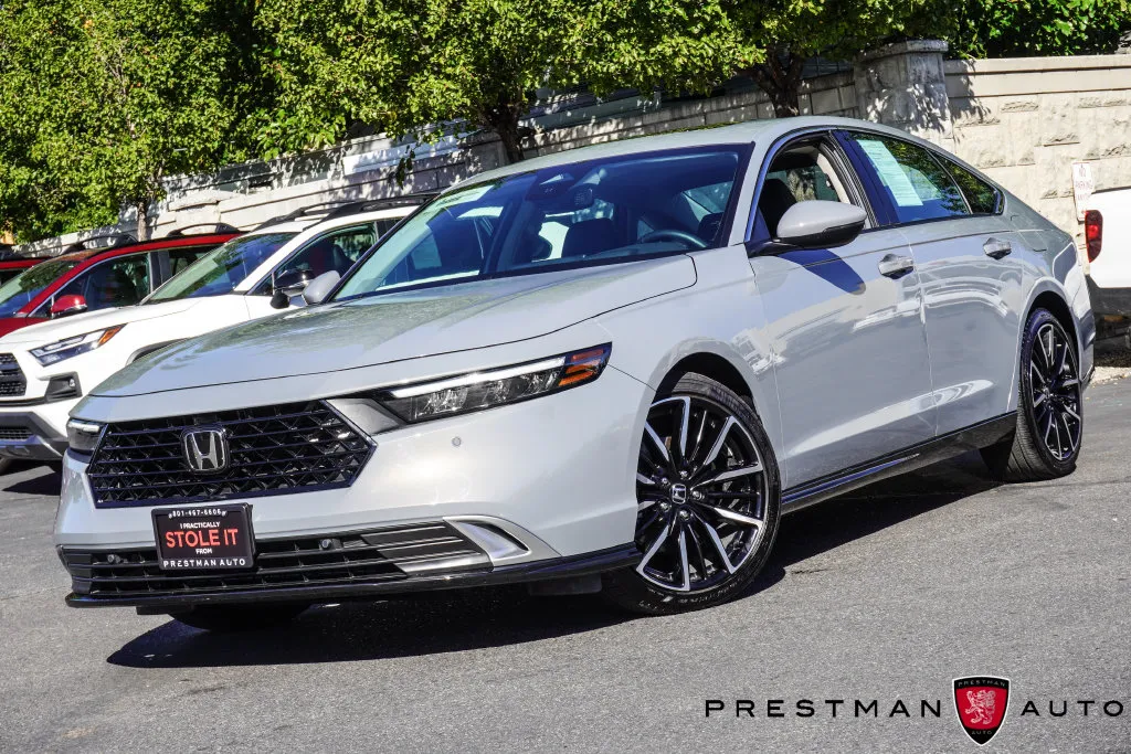Honda Accord photo 18
