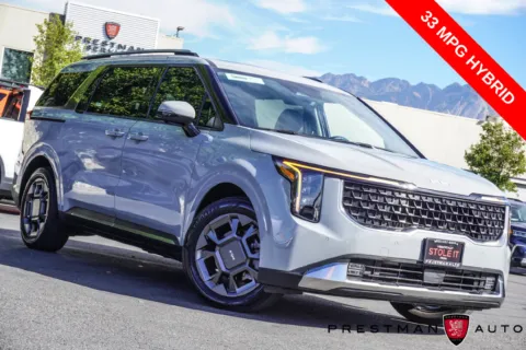White 2025 Kia Carnival Hybrid SX for sale in Salt Lake City, UT