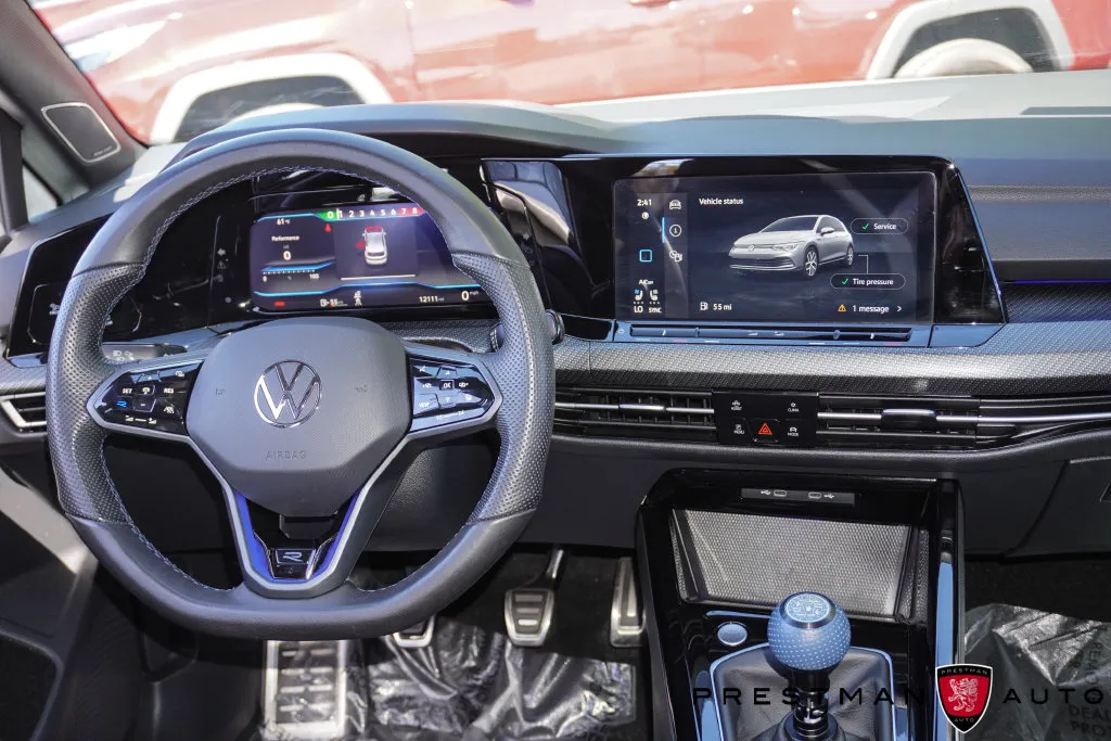Volkswagen Golf R photo 2