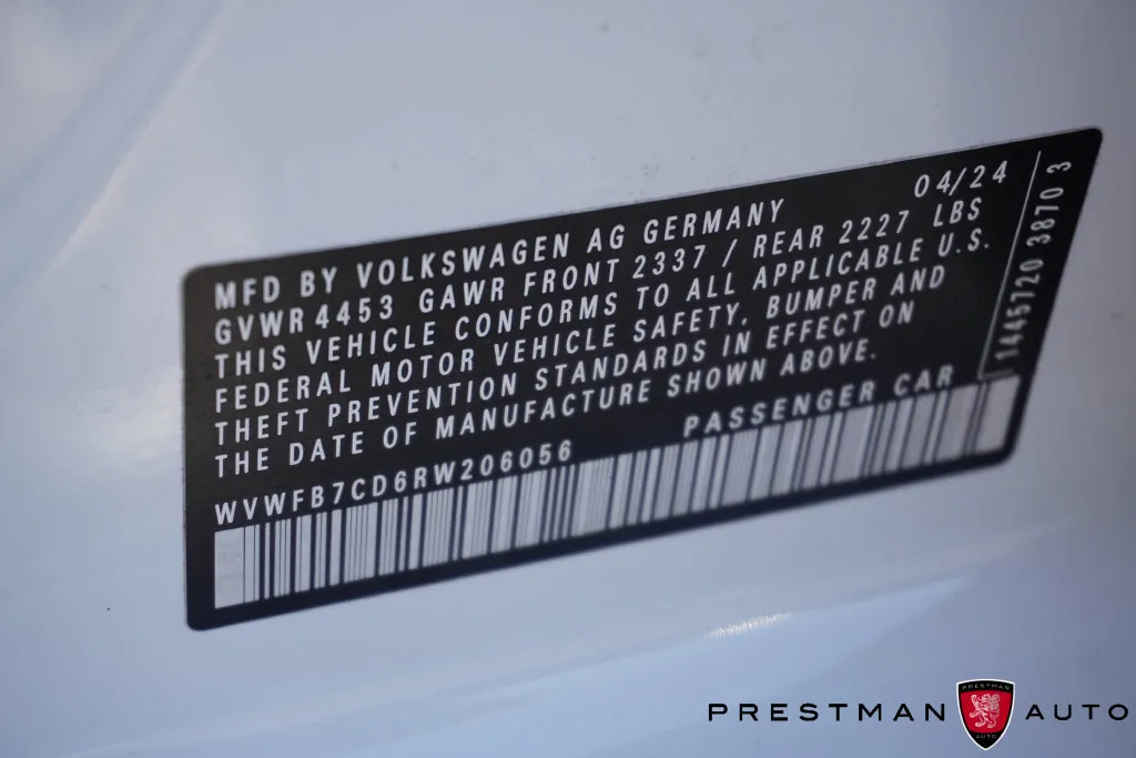 Volkswagen Golf R photo 25