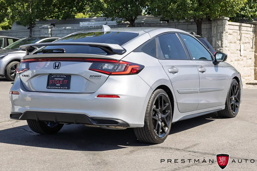 Honda Civic photo 16