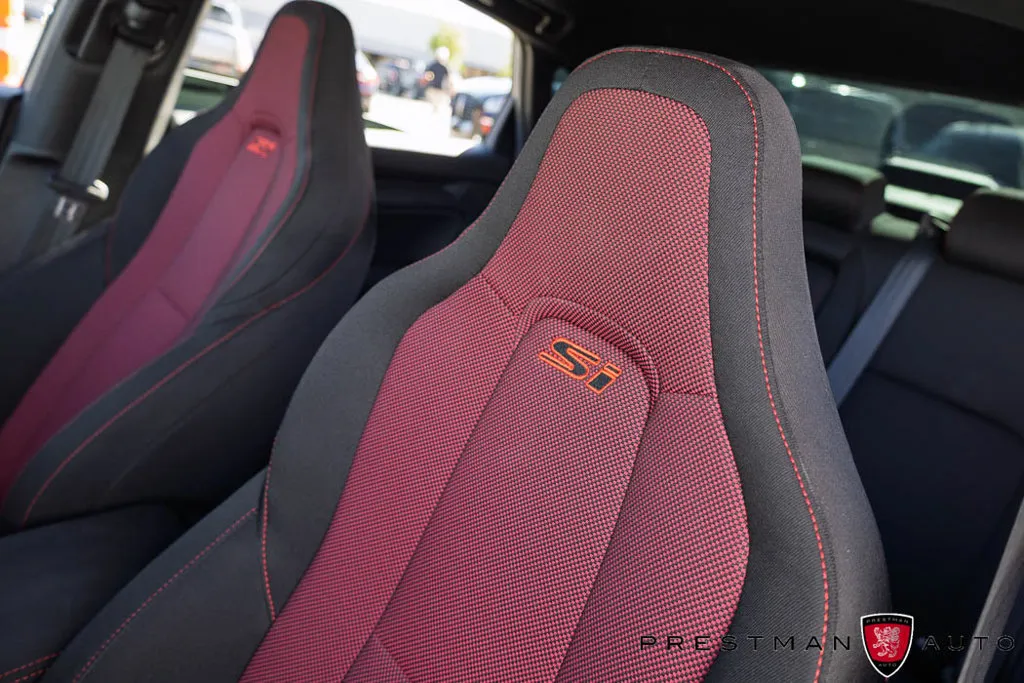 Honda Civic Si photo 24