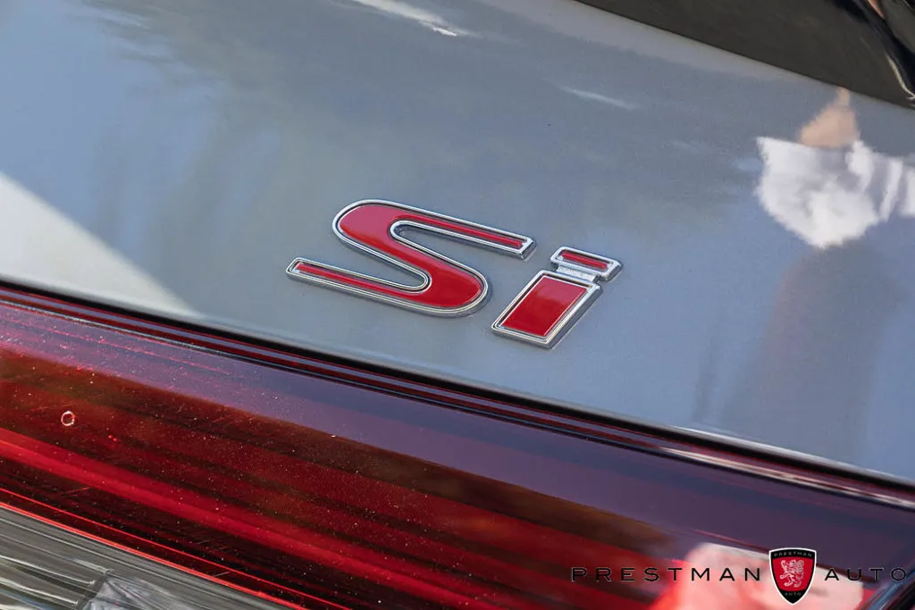 Honda Civic Si photo 10
