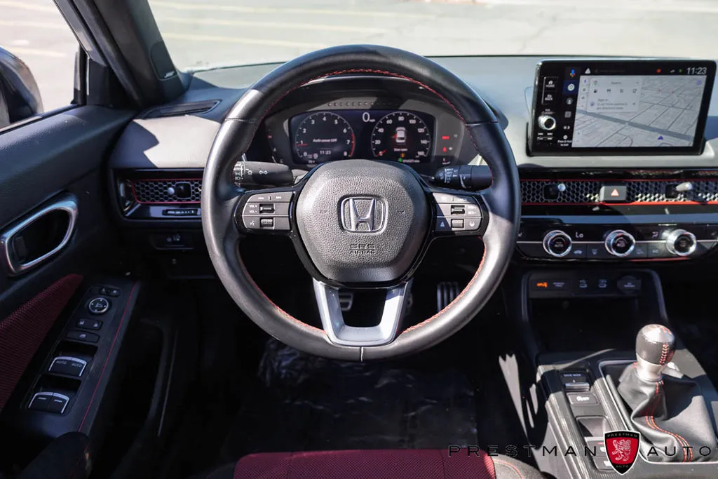 Honda Civic Si photo 2
