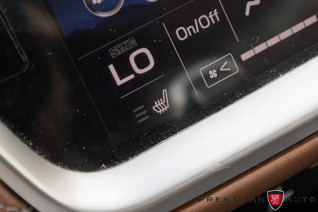 Subaru Outback photo 10