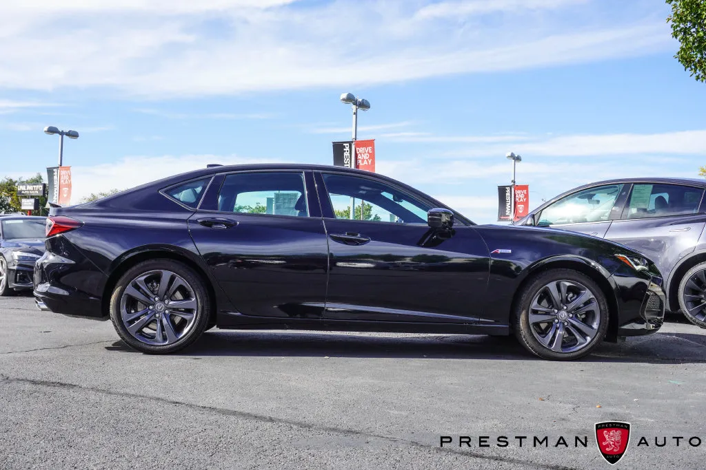 Acura TLX photo 24