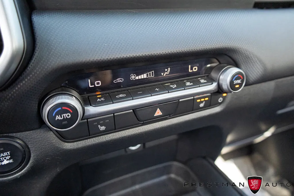 Mazda CX-50 photo 30