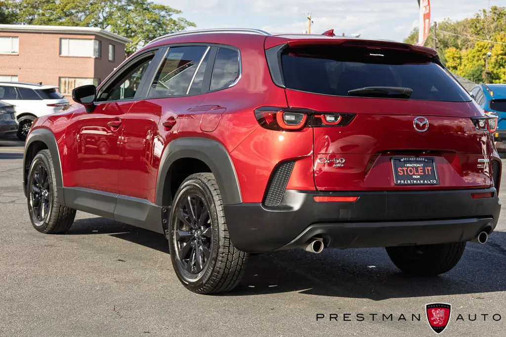 Mazda CX-50 photo 16