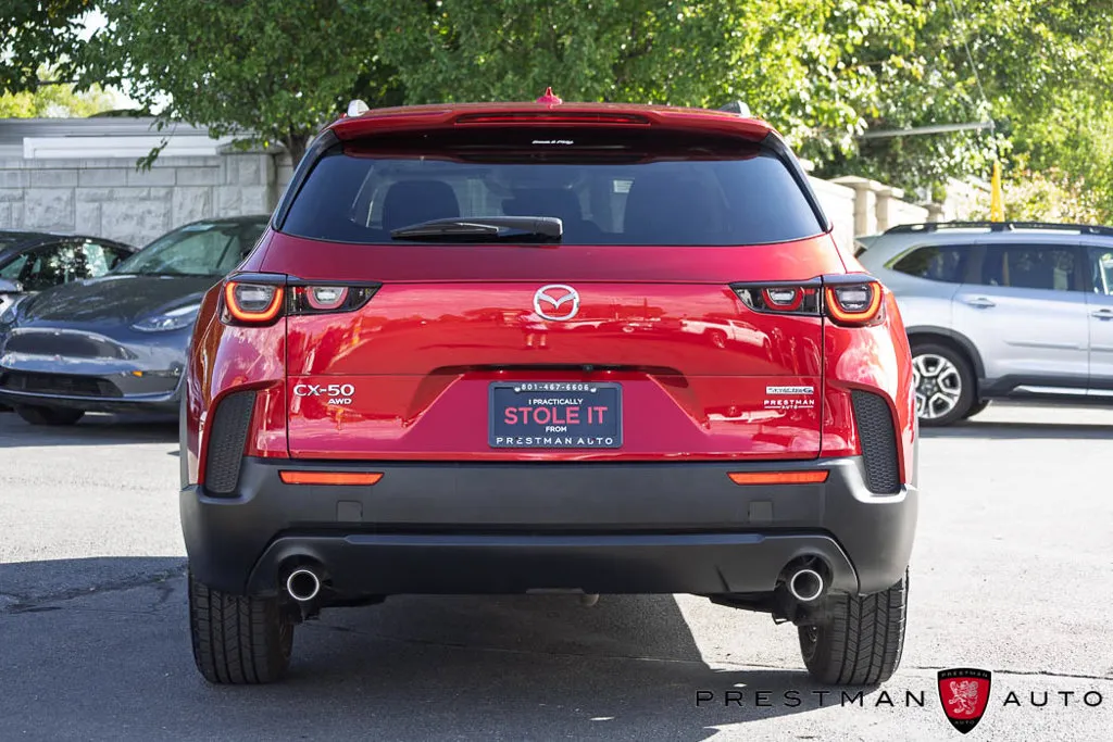 Mazda CX-50 photo 17