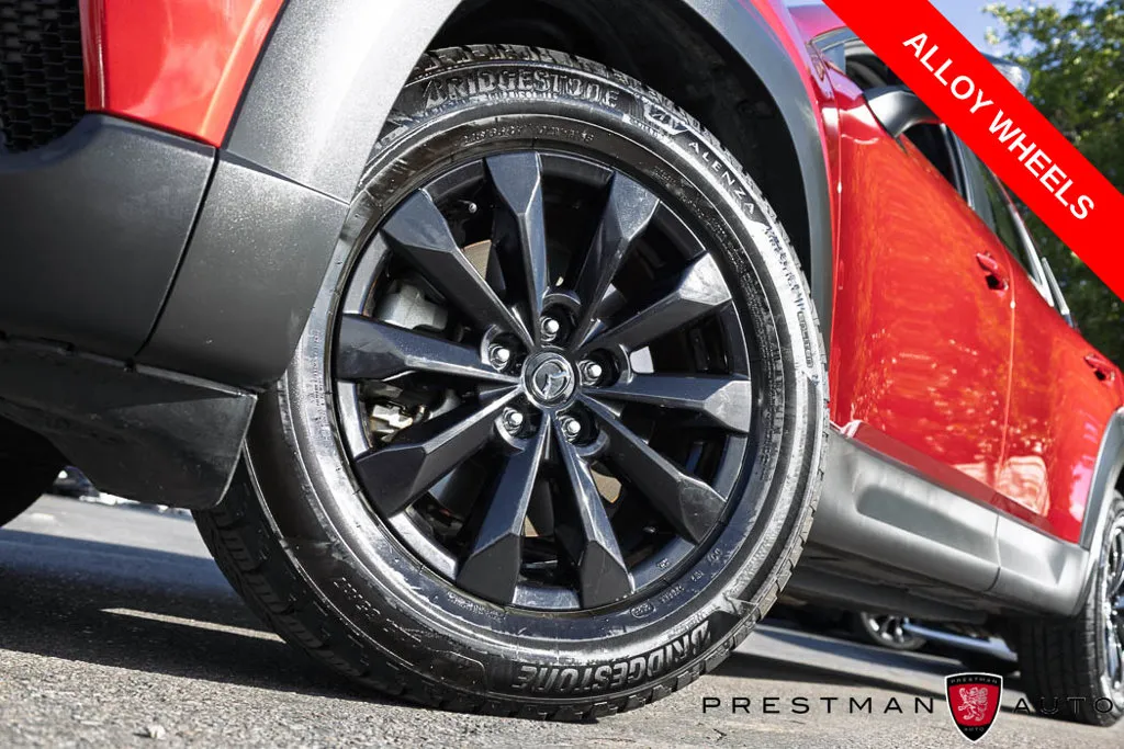 Mazda CX-50 photo 12