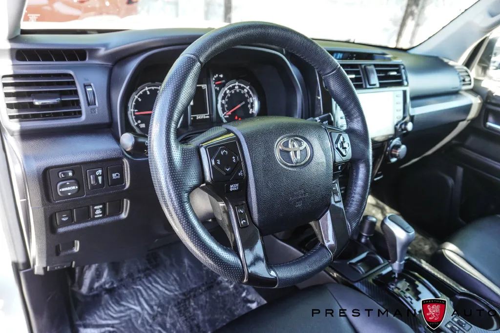 Toyota 4Runner photo 28