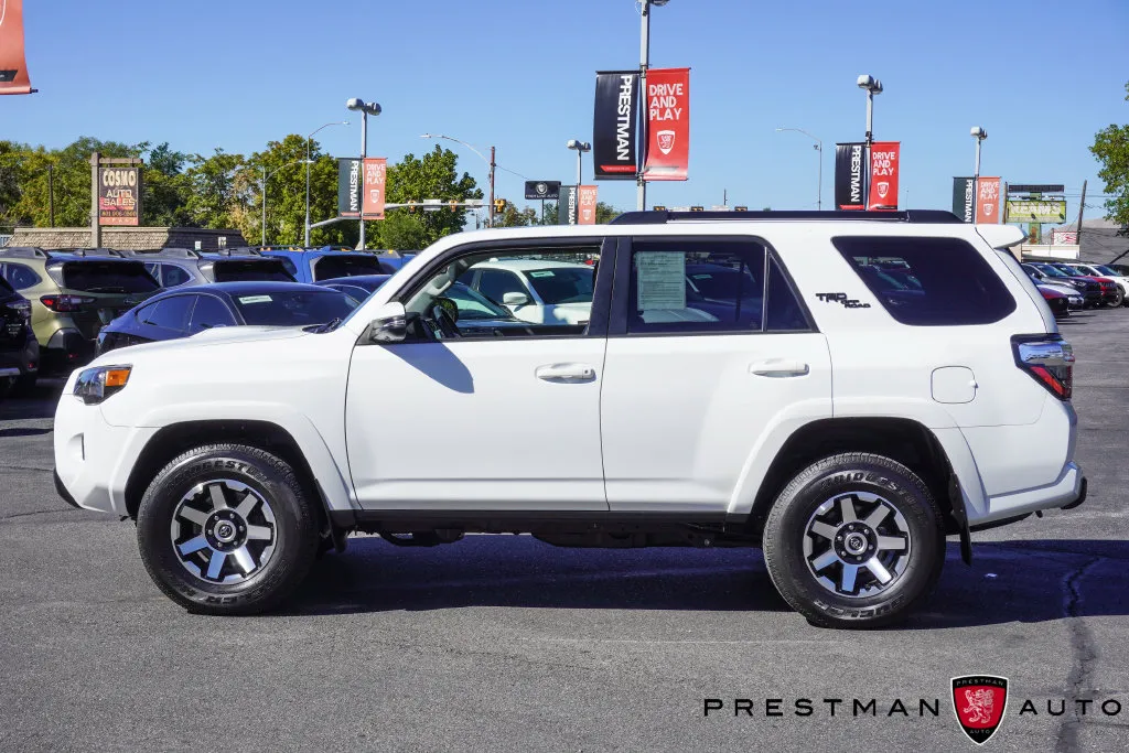 Toyota 4Runner photo 19