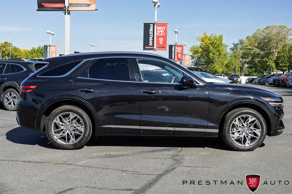 Genesis GV70 photo 19