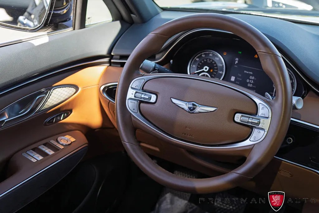 Genesis GV70 photo 39