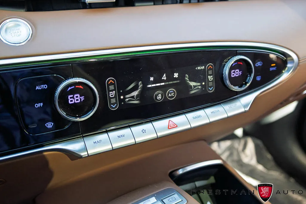 Genesis GV70 photo 34