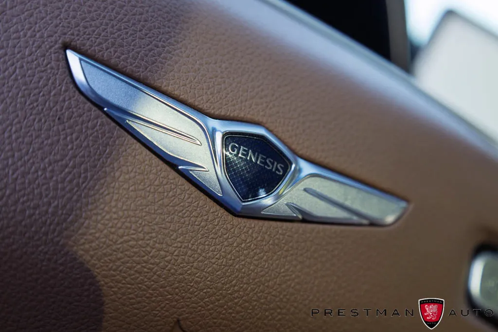 Genesis GV70 photo 29