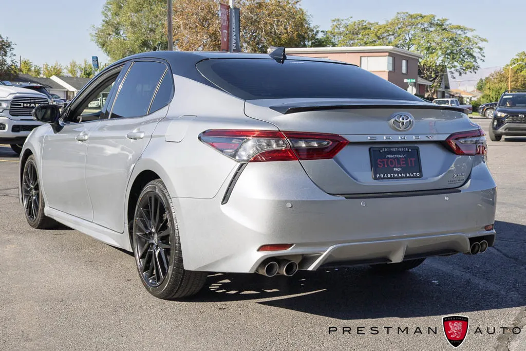 Toyota Camry photo 16