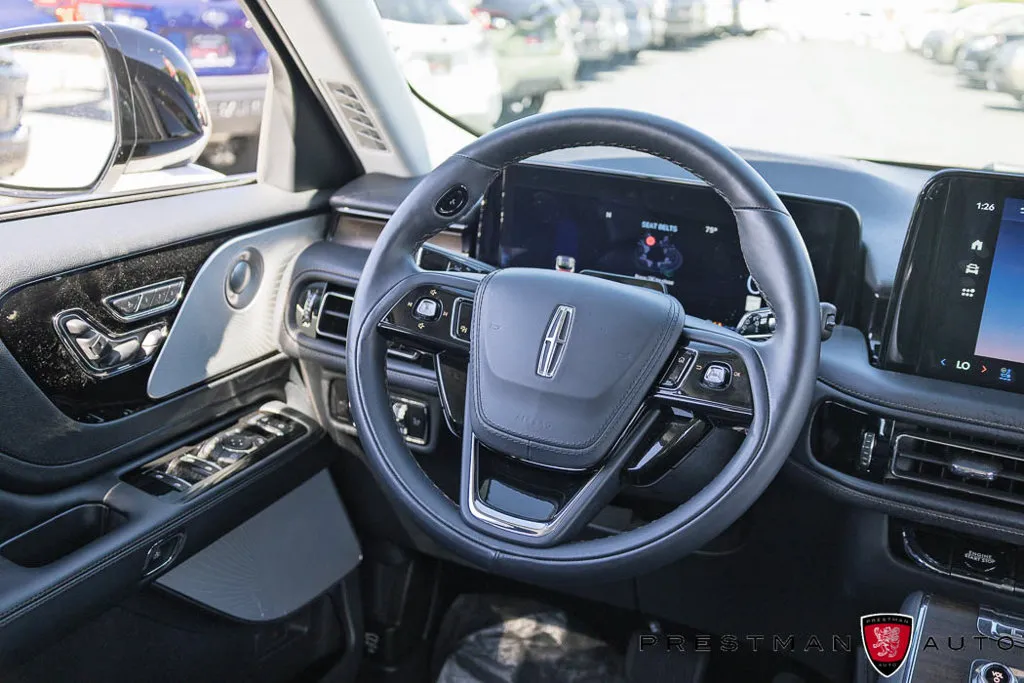 Lincoln Aviator photo 44