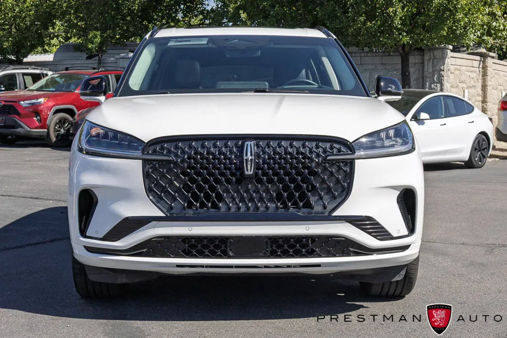 Lincoln Aviator photo 17