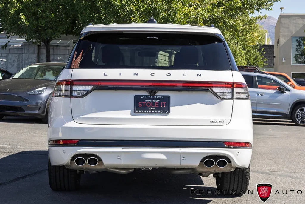 Lincoln Aviator photo 21
